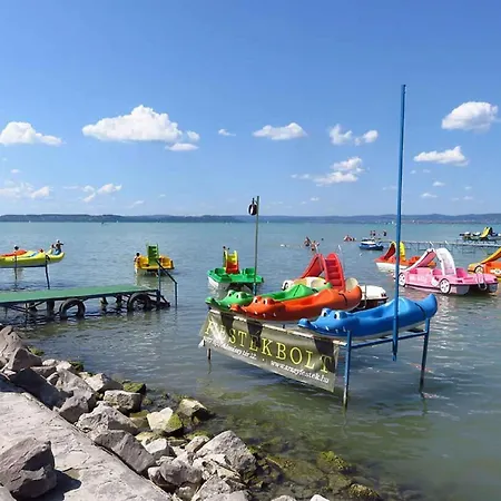 Διαμέρισμα With Pool In Siofok-balaton 54760 *